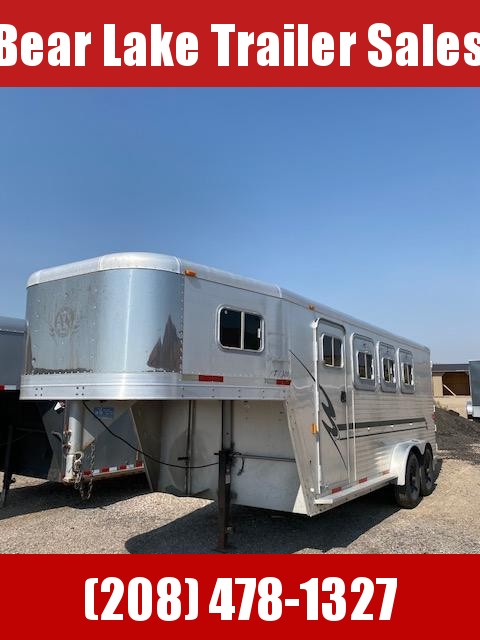 2000 Exiss Trailers 3-Horse Trailer 2000 Exiss Trailers 3-Horse Trailer