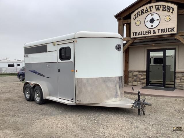 2015 Royal T Trailers 2 Horse Bumper Pull 2015 Royal T Trailers 2 Horse Bumper Pull