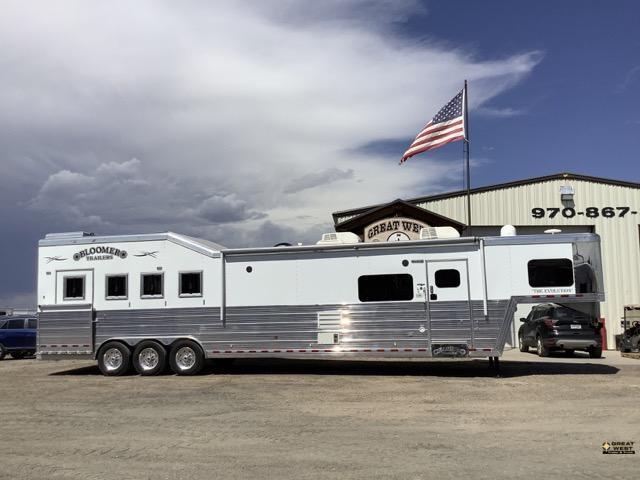 2019 Bloomer 4 Horse Slant GN Living Quarter Horse Trailer with 18ft. Short Wall/Side Load/Rear Tack 2019 Bloomer 4 Horse Slant GN Living Quarter Horse Trailer with 18ft. Short Wall/Side Load/Rear Tack