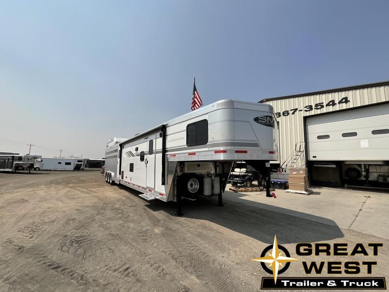 2022 SMC Horse Trailer 2022 SMC Horse Trailer