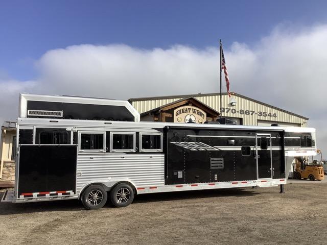 2023 SMC Rear Side Load 4 Horse Gooseneck Trailer with 14ft. Living Quarters 2023 SMC Rear Side Load 4 Horse Gooseneck Trailer with 14ft. Living Quarters