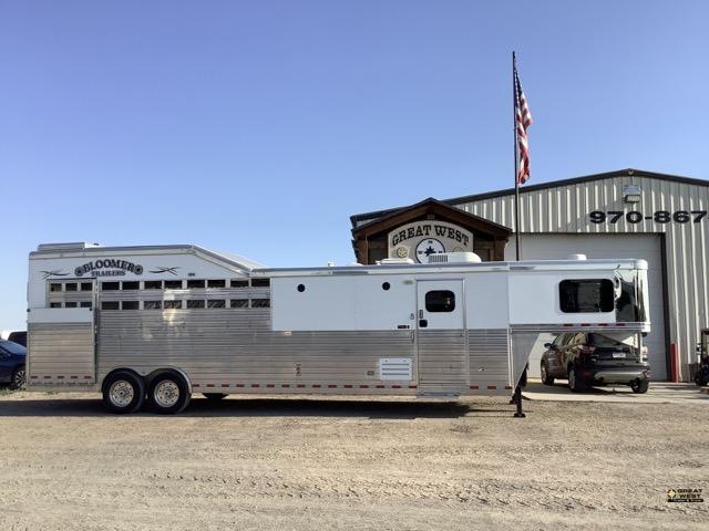 2019 Bloomer 5 Horse PC Load Evolution Stock Combo 2019 Bloomer 5 Horse PC Load Evolution Stock Combo