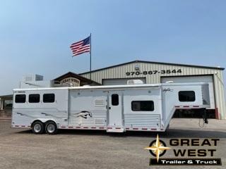 2012 Merhow Trailers Very Light 8315 3 Horse Trailer 2012 Merhow Trailers Very Light 8315 3 Horse Trailer