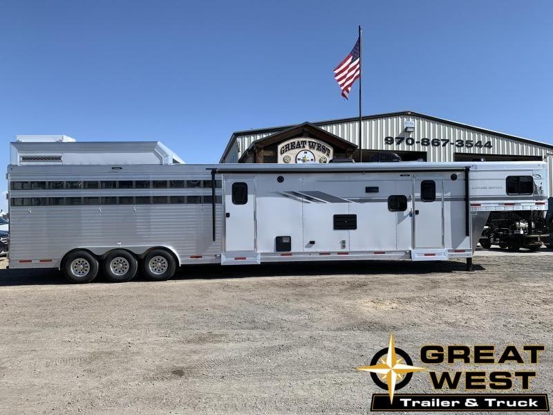 2020 SMC Stock Combo 13 Living Quarters Horse Trailer 2020 SMC Stock Combo 13 Living Quarters Horse Trailer