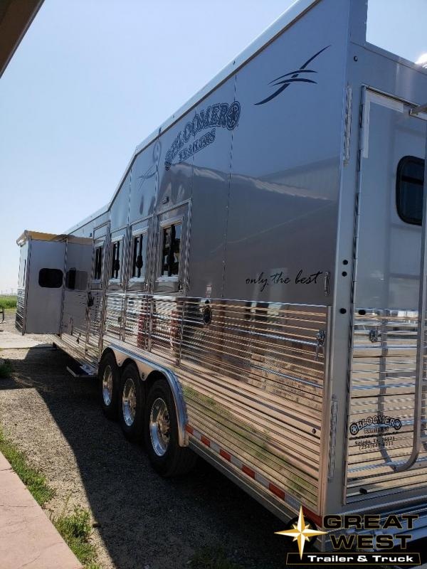 2019 Bloomer 17'9" Short Wall 4 Horse PC load Trailer 2019 Bloomer 17'9" Short Wall 4 Horse PC load Trailer