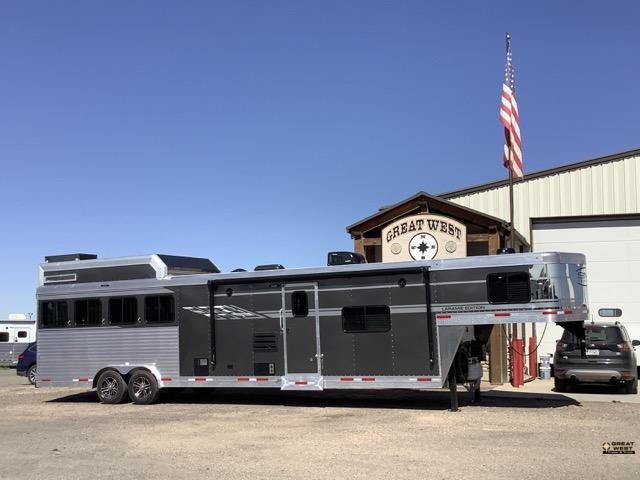 2023 SMC 4 Horse Slant Gooseneck with 15ft Living Quarters Horse Trailer 2023 SMC 4 Horse Slant Gooseneck with 15ft Living Quarters Horse Trailer