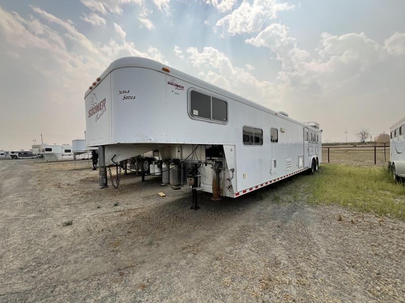 1999 4H GN Sooner Horse Trailer 1999 4H GN Sooner Horse Trailer