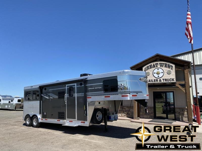 2021 SMC Horse Trailers SL829DR Horse Trailer 2021 SMC Horse Trailers SL829DR Horse Trailer