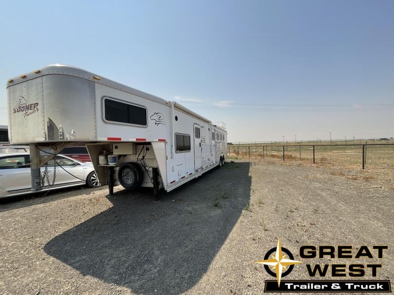 2006 Sooner 4 Horse Trailer 2006 Sooner 4 Horse Trailer