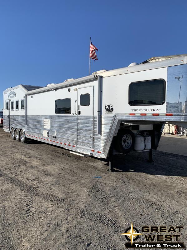 2014 Bloomer 4 Horse PC LAOD Horse Trailer 2014 Bloomer 4 Horse PC LAOD Horse Trailer