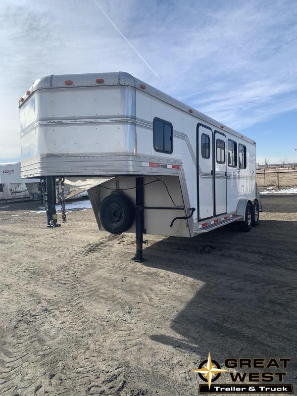 2005 Sidekick 3HR GN Horse Trailer 2005 Sidekick 3HR GN Horse Trailer