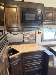 used Horse Trailers Platinum Coach  for sale, in Stephenville, TX Thumbnail 12