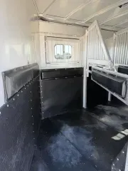 used Horse Trailers Platinum Coach  for sale, in Stephenville, TX Thumbnail 9