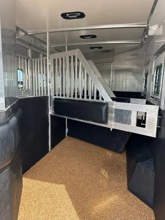 used Horse Trailers Hart Trailers  for sale, in Stephenville, TX Thumbnail 10
