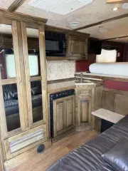 used Other Trailers Platinum Coach  for sale, in Stephenville, TX Thumbnail 12