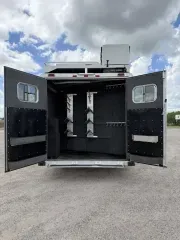 used Other Trailers Platinum Coach  for sale, in Stephenville, TX Thumbnail 4