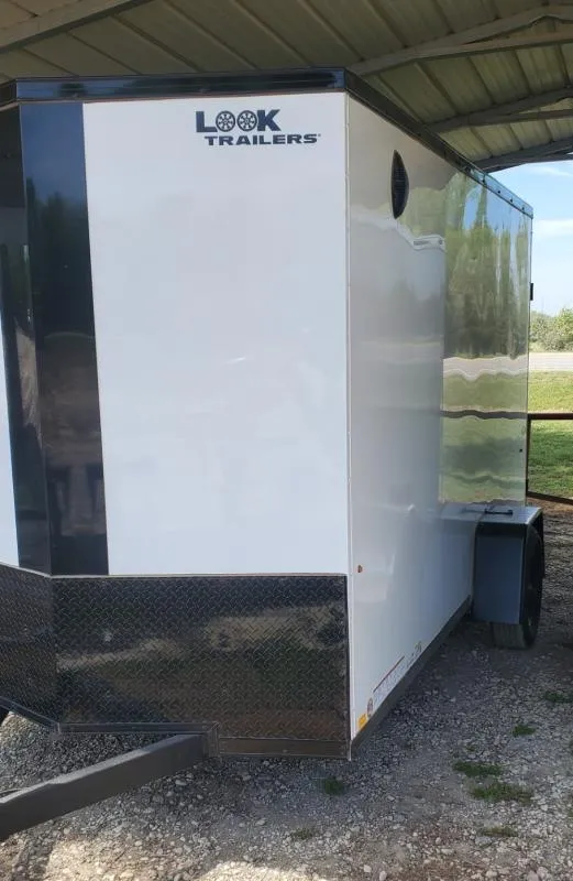 new Cargo (Enclosed) Trailers Look Trailers  for sale, in Hallettsville, TX Thumbnail 2