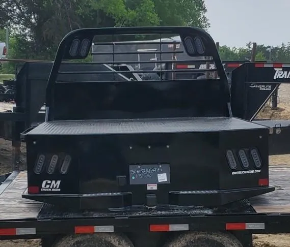 2026 CM 84 SKIRTED-7"/84/42/42 Flat Decks