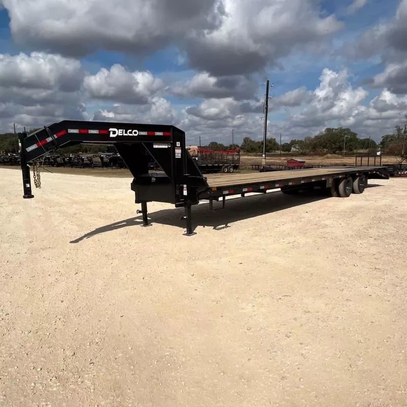 2026 Delco Trailers 36' FD36 Flatbed Trailer