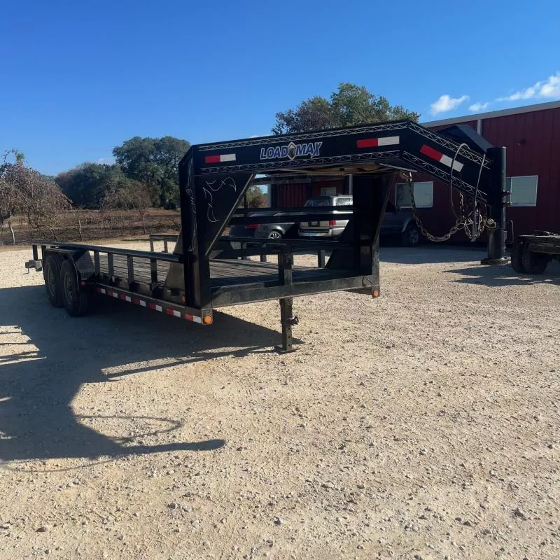 used Car Haulers / Racing Trailers Load Trail  for sale, in Hallettsville, TX Thumbnail 5