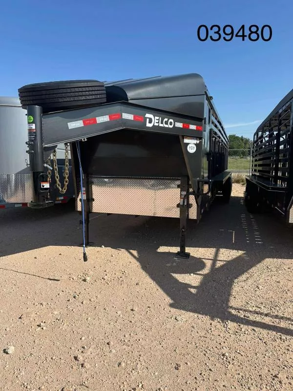 2025 Delco Trailers 32' M832 Stock / Stock Combo Trailer