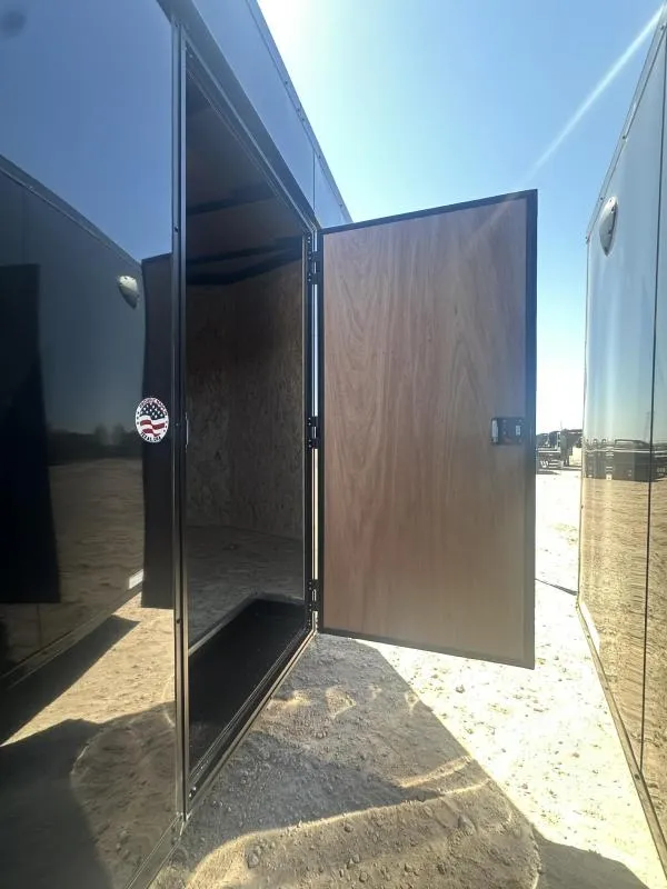 new Cargo (Enclosed) Trailers Look Trailers  for sale, in Hallettsville, TX Thumbnail 6