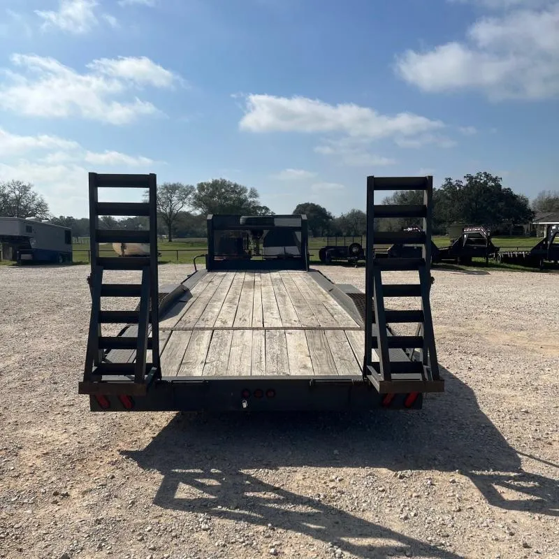 used Car Haulers / Racing Trailers Tiger  for sale, in Hallettsville, TX Thumbnail 3