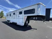 used Horse Trailers Sundowner Trailers  for sale, in Harrisburg, OR Thumbnail 2