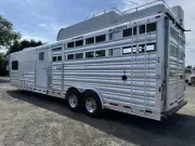 used Horse Trailers Platinum Coach  for sale, in Harrisburg, OR Thumbnail 3