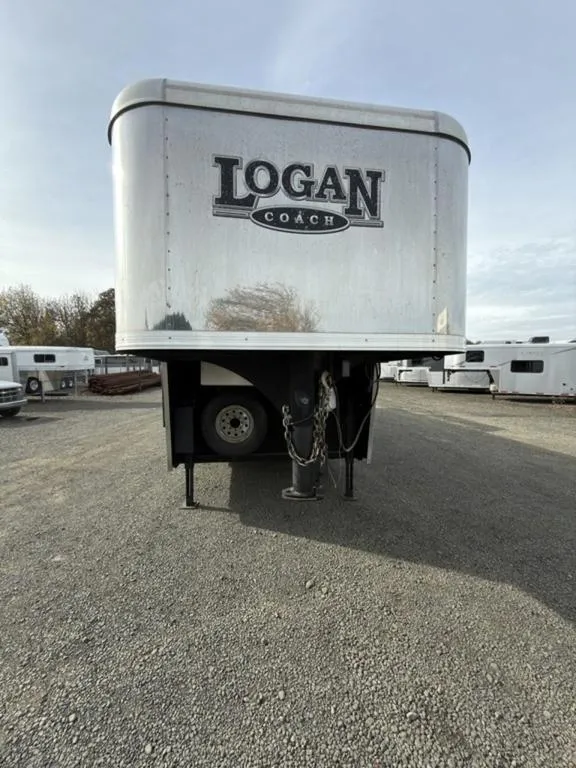 2016 Logan Coach