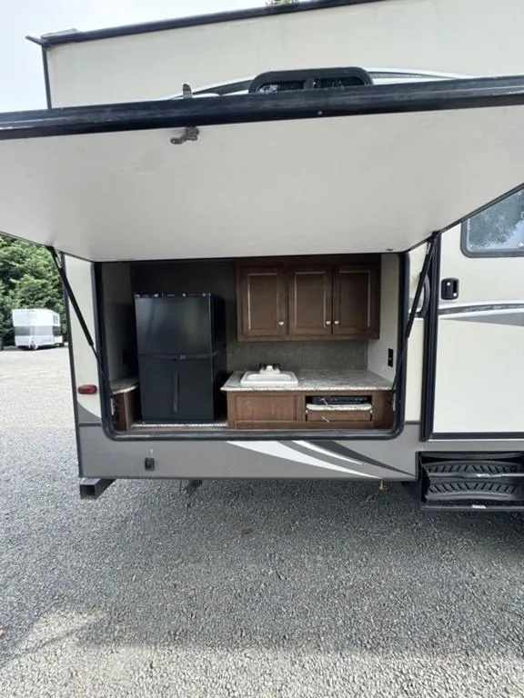 2017 Keystone RV hideout 308bhds