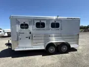 2026 Logan Coach Bullseye XL 3 H Bumper Pull 