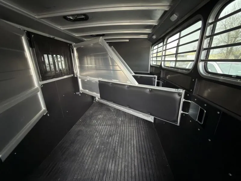 Trailer Image