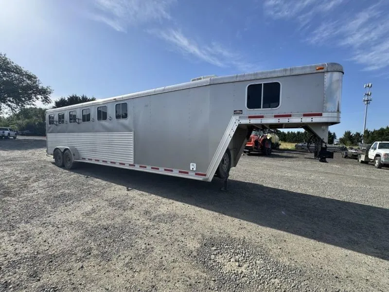 2007 Featherlite