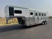 2020 Bloomer 4 H W/Trainer Tack  