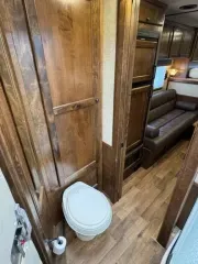 used Horse Trailers Platinum Coach  for sale, in Harrisburg, OR Thumbnail 40