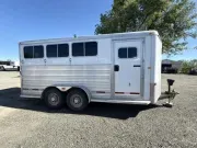 2015 Logan Coach Razor 3 Horse Bumper Pull 