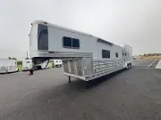 2020 Platinum Coach Trailers Outlaw Conversion 4H Side Load 
