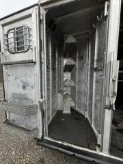 used Horse Trailers 4-Star Trailers  for sale, in Harrisburg, OR Thumbnail 7