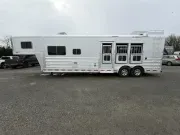 used Horse Trailers Platinum Coach  for sale, in Harrisburg, OR Thumbnail 2