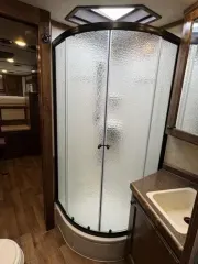 used Horse Trailers Platinum Coach  for sale, in Harrisburg, OR Thumbnail 41