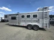 used Horse Trailers Lakota  for sale, in Harrisburg, OR Thumbnail 2