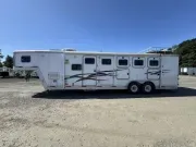 2003 Exiss SS 410 4H Living Quarters 