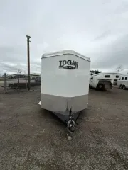 used Horse Trailers Logan Coach  for sale, in Harrisburg, OR Thumbnail 3