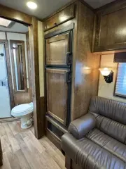 used Horse Trailers Platinum Coach  for sale, in Harrisburg, OR Thumbnail 36
