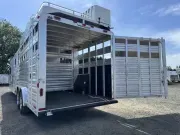 used Horse Trailers Platinum Coach  for sale, in Harrisburg, OR Thumbnail 18