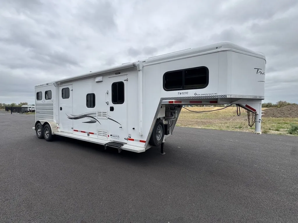 used Horse Trailers Trails West  for sale, in Harrisburg, OR Thumbnail 2