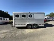 used Horse Trailers Logan Coach  for sale, in Harrisburg, OR Thumbnail 3