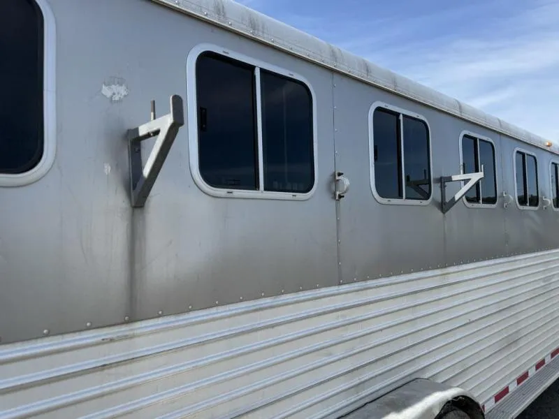 Trailer Image