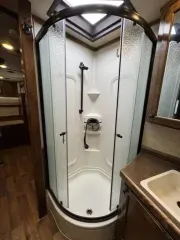 used Horse Trailers Platinum Coach  for sale, in Harrisburg, OR Thumbnail 42